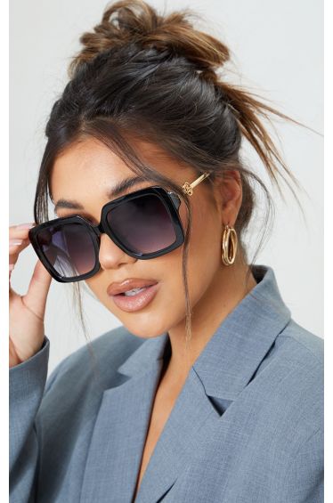 PRETTYLITTLETHING Black Branded Oversized Square Sunglasses